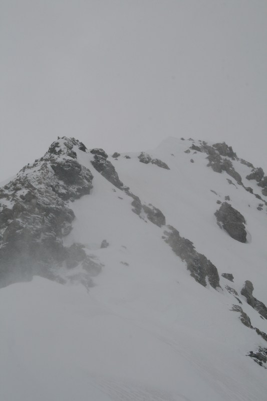 #5 L L'escalinade : dans les bourrasques de neige.