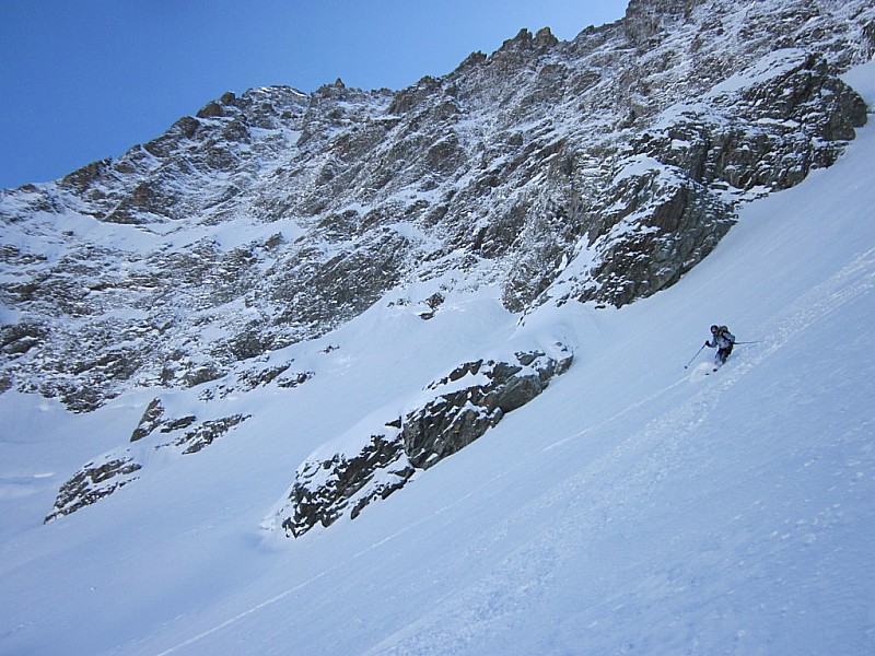 #16 Dans le vallon : sous la face N de l Dans le vallon : sous la face N de l'Aiguille de l'Olan bien sèche.