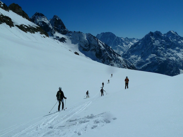 #12 Direction le refuge : Collective Direction le refuge : Collective