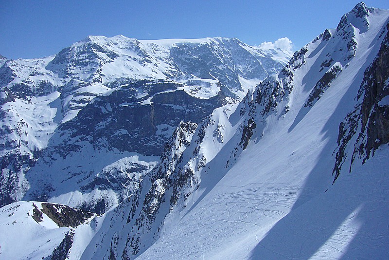 #12 Couloir du Biol : Belles perspectives sur les glaciers de la vanoise Couloir du Biol : Belles perspectives sur les glaciers de la vanoise