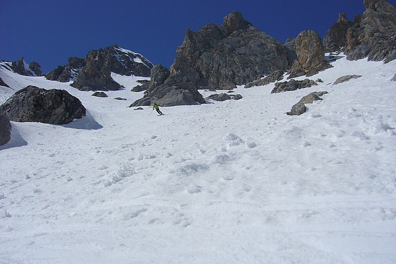 Couloir du Biol : ski large