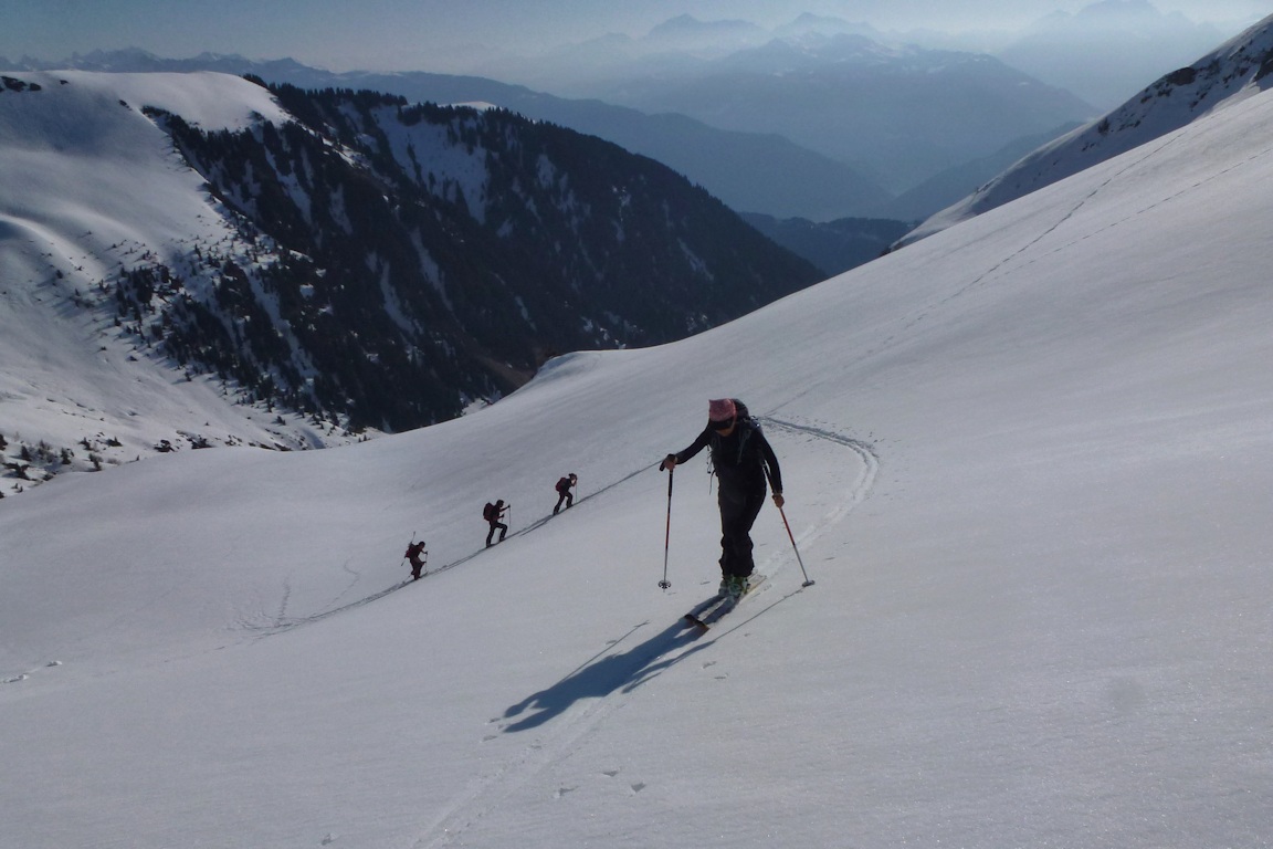 #1 La premièe montée du jour : Sur une neige superbe, déjà bonne à descendre. La premièe montée du jour : Sur une neige superbe, déjà bonne à descendre.