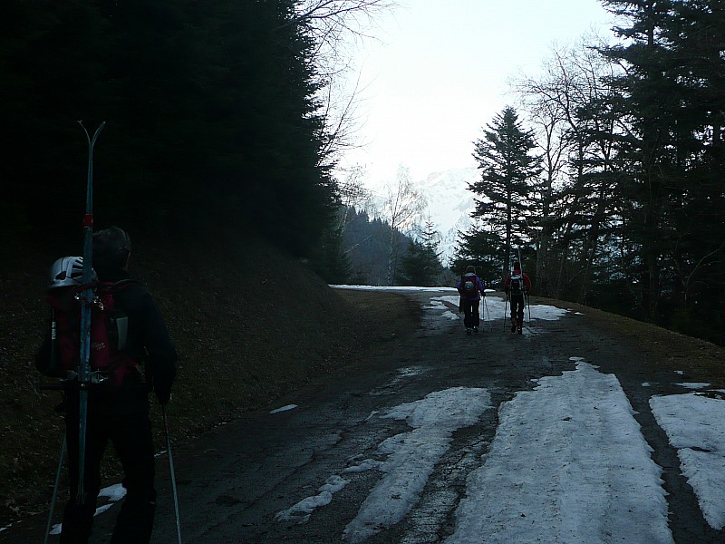 #1 portage jusqu portage jusqu'à 1350 : seul les 4x4 montent jusqu'à 1250