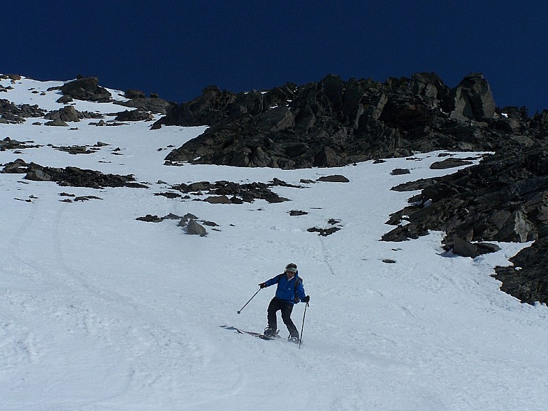 #8 Pointe de la Sandonière : Dans les pente SW de la Sandonière, on voit le couloir de départ et ses cailloux! Pointe de la Sandonière : Dans les pente SW de la Sandonière, on voit le couloir de départ et ses cailloux!
