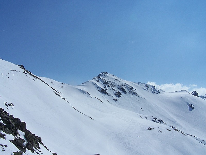 #9 Pointe de la Sandonière : En descendant, vue sur le col des Marches. Pointe de la Sandonière : En descendant, vue sur le col des Marches.