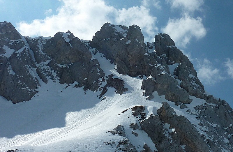 #1 Couloir N de la Mamule : En bonnes conditions: une belle trace! Couloir N de la Mamule : En bonnes conditions: une belle trace!