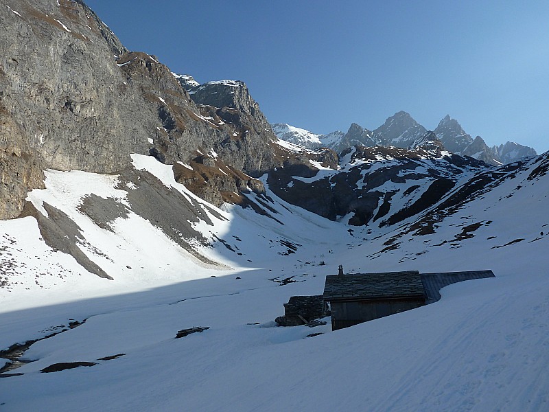 #1 Chalets de la Glière : vallon de montée Chalets de la Glière : vallon de montée