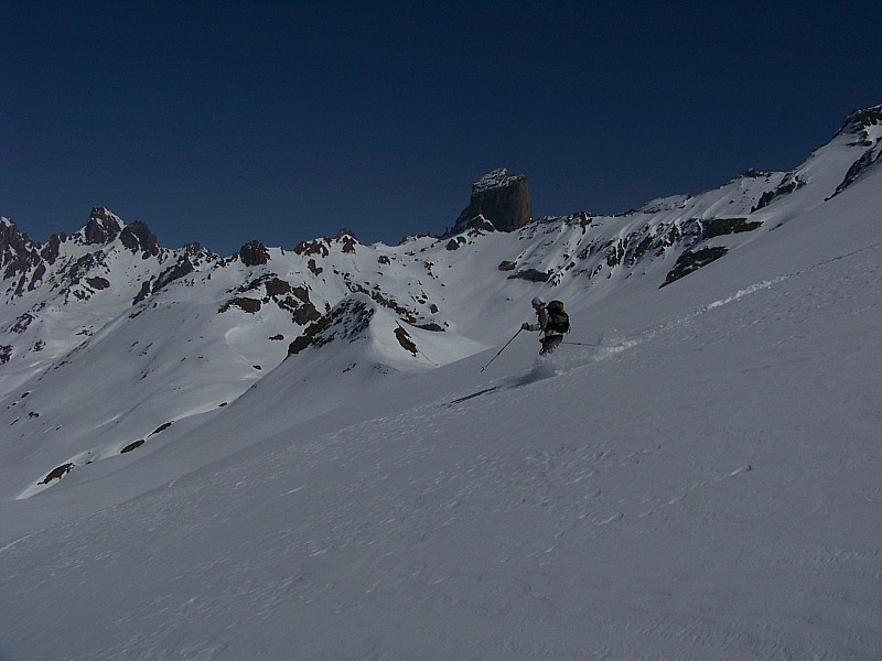 #5 point 2547 : descente entre col du coin et lac d point 2547 : descente entre col du coin et lac d'Amour avant de retrouver Tim et Marion pour aller au refuge
