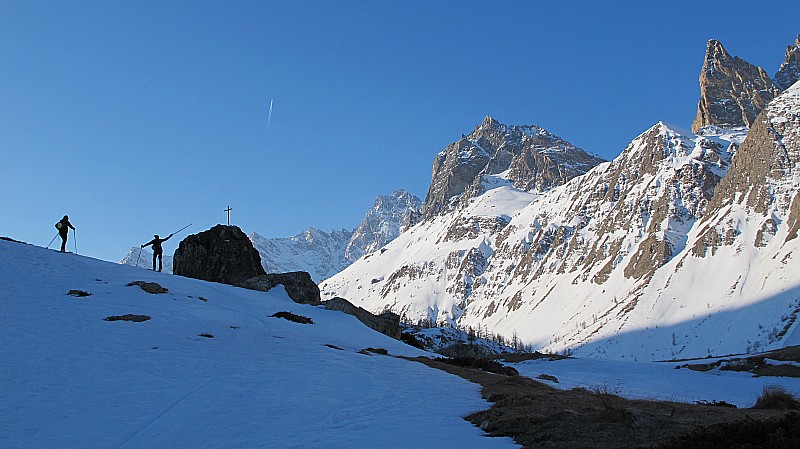 #4 Vallon de Mary : L Vallon de Mary : L'aiguille Large et la Pierre Andrée