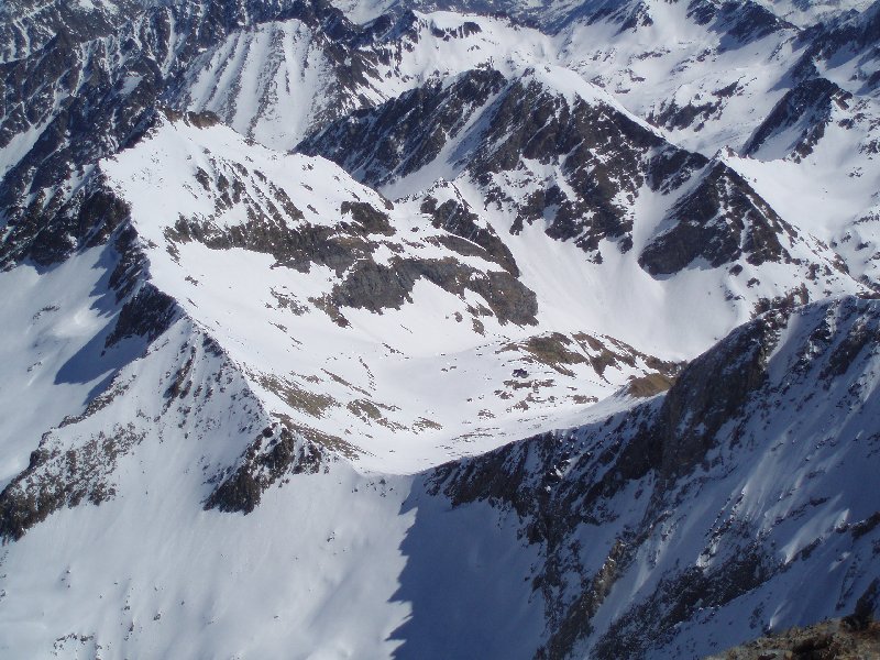 #2 Hourquette et Bayssellance : faible enneigement pour la saison, dixit les habitués des lieux Hourquette et Bayssellance : faible enneigement pour la saison, dixit les habitués des lieux