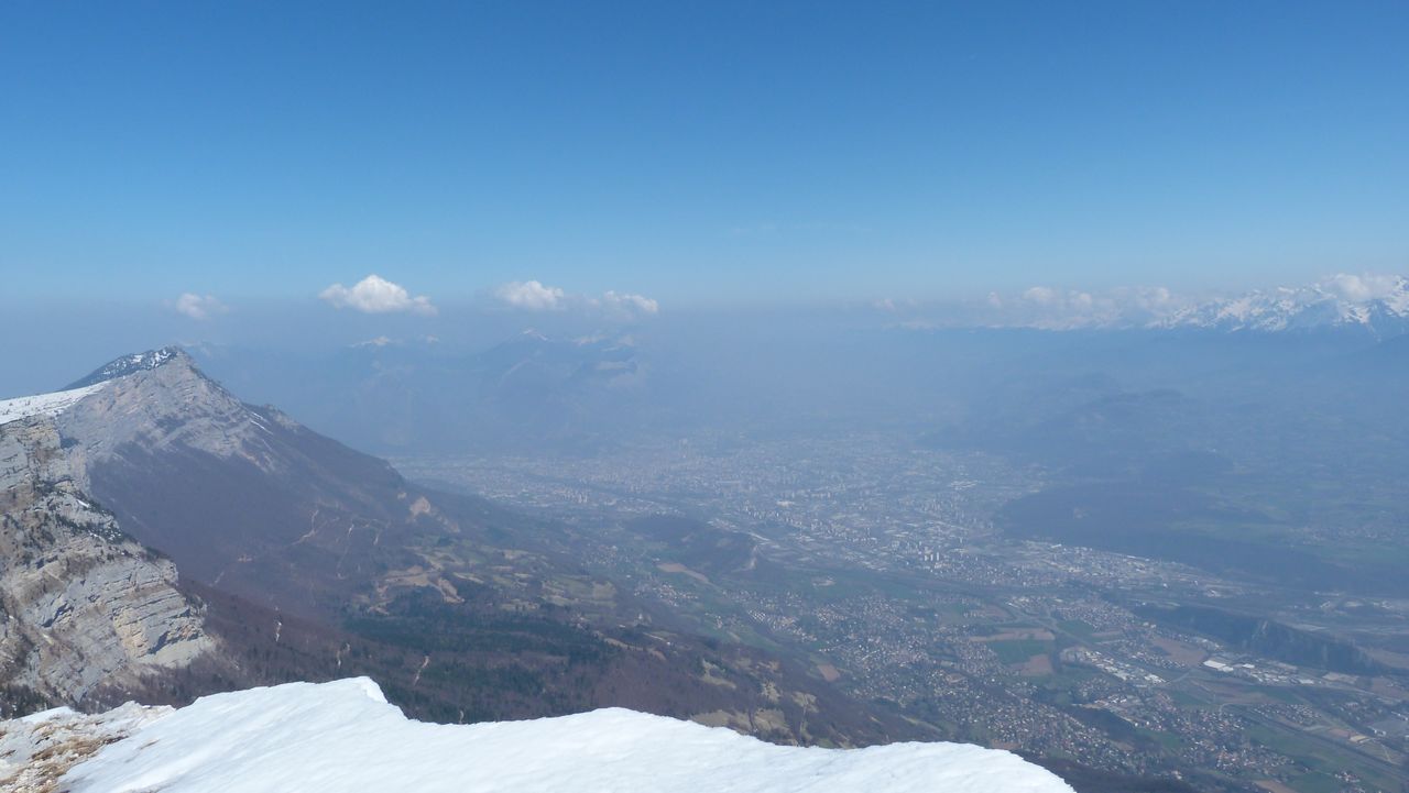 #2 Particules fines en suspension : Grenoble une ville particul....ièrement touchée par les conditions anticycloniques Particules fines en suspension : Grenoble une ville particul....ièrement touchée par les conditions anticycloniques