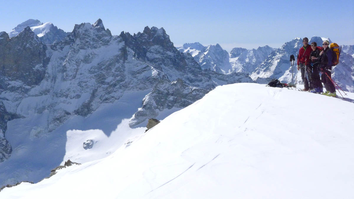 #14 Col du Pavé : Les Ecrins à gauche Col du Pavé : Les Ecrins à gauche