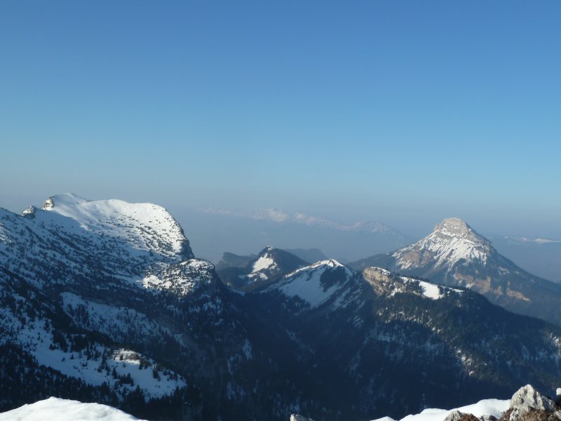 #1 Dent de Crolles et Chamechaude : Encore bien blanc Dent de Crolles et Chamechaude : Encore bien blanc