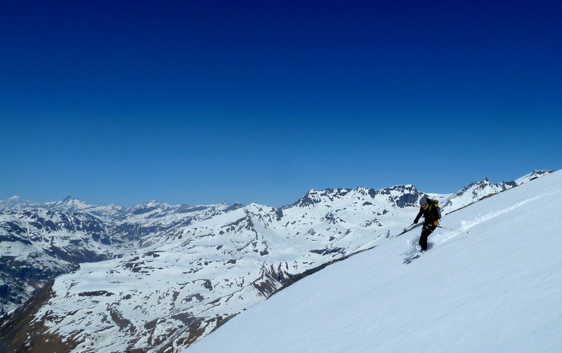 #9 Manu sur fond Alpin Manu sur fond Alpin