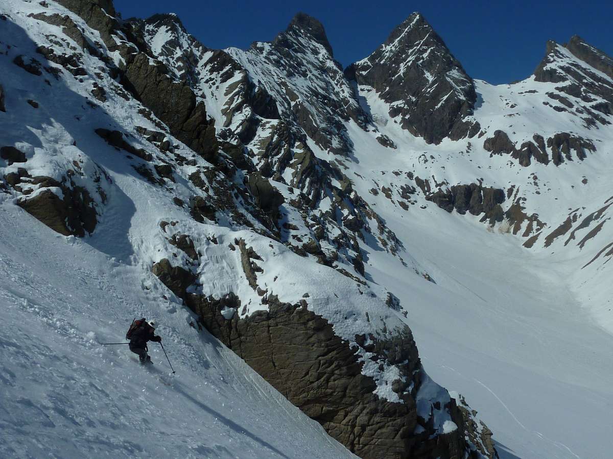 poudre AOC : une zone vierge devant les Aiguilles d'Arves