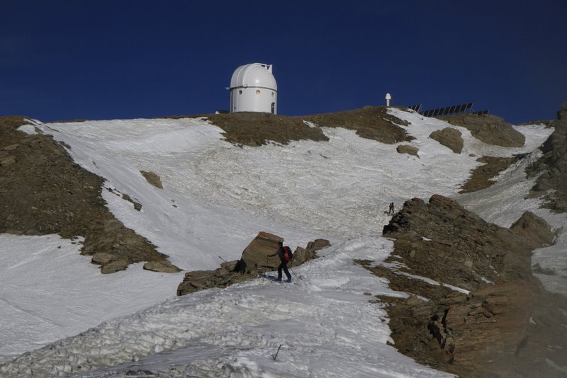 #4 observatoire : juste sous le sommet, l observatoire : juste sous le sommet, l'observatoire de Chateau Renard