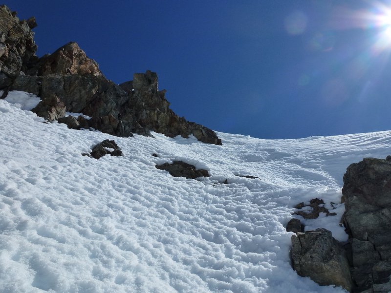 #13 Mt Tondu : Le crux, assez raide et encore un peu dur à cette heure Mt Tondu : Le crux, assez raide et encore un peu dur à cette heure