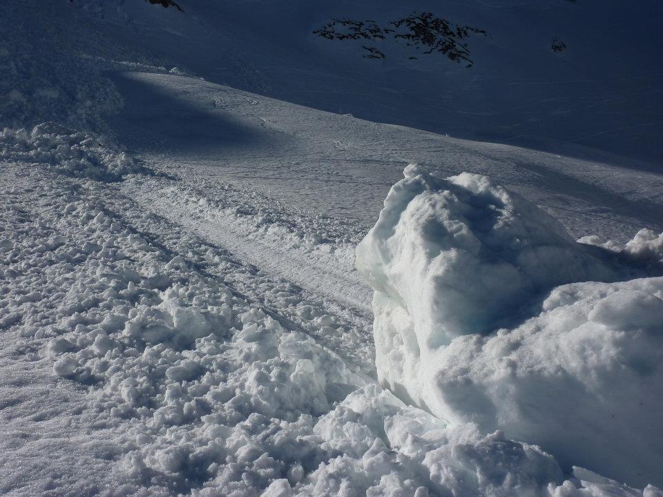 #5 charvin face EST 31/3/12 : et son sillage charvin face EST 31/3/12 : et son sillage