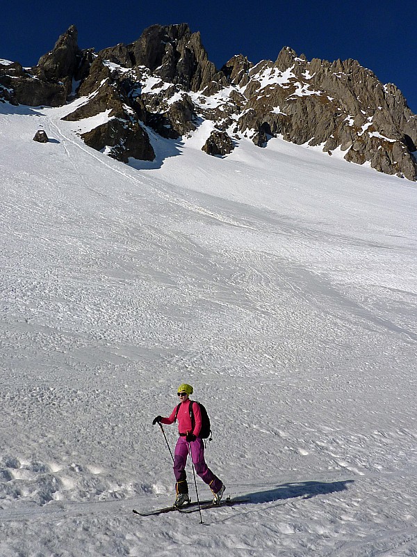 #1 sous le col des chasseurs : la couleur s sous le col des chasseurs : la couleur s'imposait : Valérie en grande forme