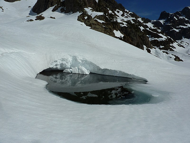 #14 Lac Merlat : Pas vu de truites Lac Merlat : Pas vu de truites