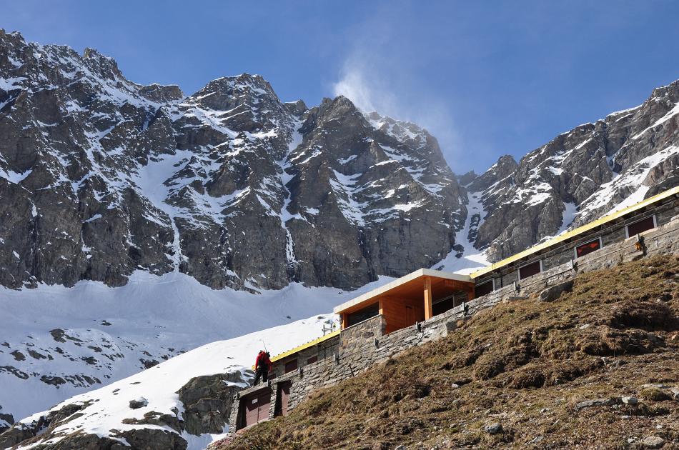 #27 Rifugio Daviso : Au pied du couloir NE du Mulinet Rifugio Daviso : Au pied du couloir NE du Mulinet