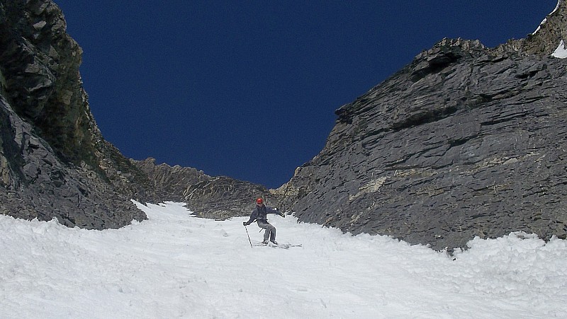 #6 dans la descente : vue sur le couloir dans la descente : vue sur le couloir