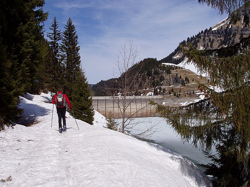 #1 Retour : Le long contournement du lac... Retour : Le long contournement du lac...