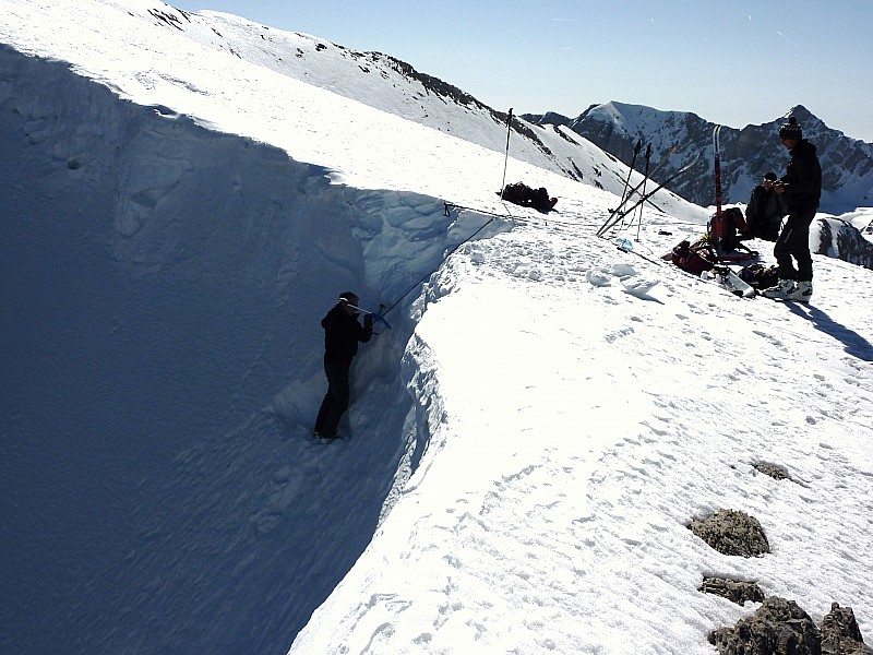 #5 aménagement de la corniche : l aménagement de la corniche : l'accès au couloir passe par l'aménagement de la corniche : en avant le terrassier !
