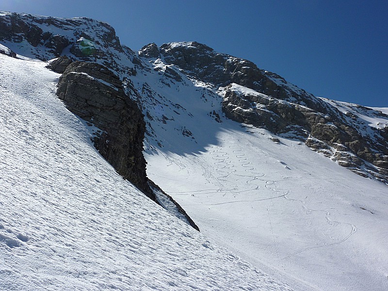 #12 sortie du couloir : ça s sortie du couloir : ça s'élargit et la neige est bonne !