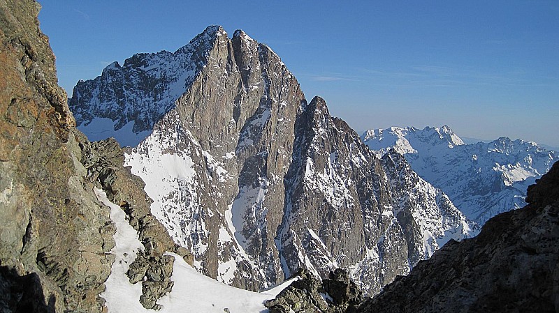 #1 couloir Maximin : l couloir Maximin : l'Olan au soleil du soir