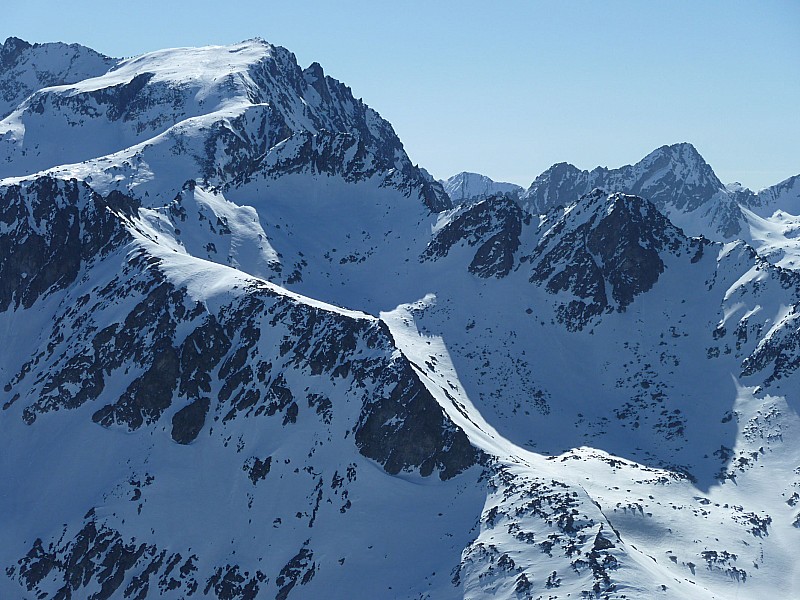 Coume de l'Ours : La Coume vue depuis le sommet du Mont Arrouy réalisé le lendemain.