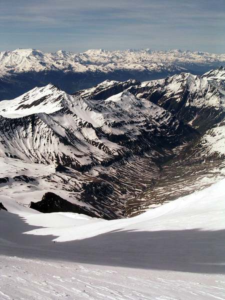#5 Vallée des glaciers : Vue de l Vallée des glaciers : Vue de l'épaule Nord.