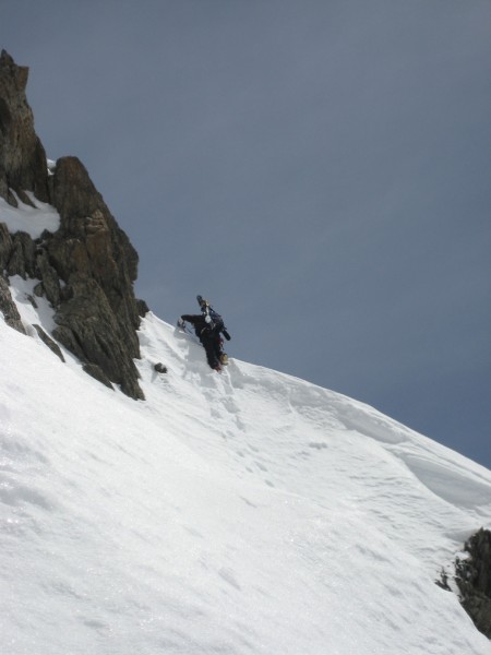 #5 Eric arrivant : La montée se termine par un petit raidillon Eric arrivant : La montée se termine par un petit raidillon