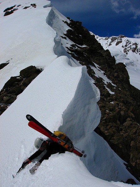 #10 Passage corniche : Passage (raide) de la corniche du col de l Passage corniche : Passage (raide) de la corniche du col de l'Estelette