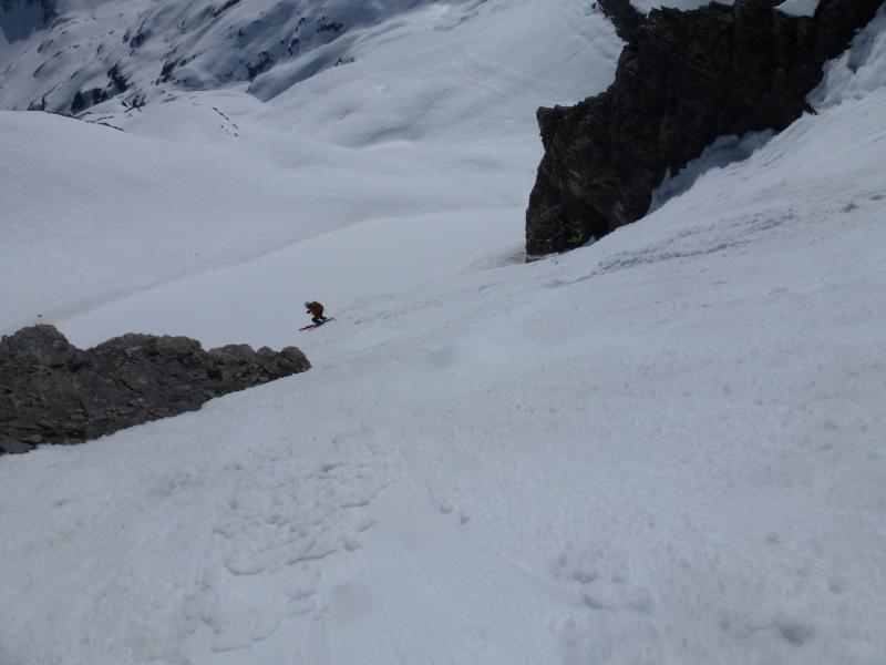 #13 Descente du Buet : quelques passage plus pentu, dans une neige transfo, juste ce qu Descente du Buet : quelques passage plus pentu, dans une neige transfo, juste ce qu'il faut