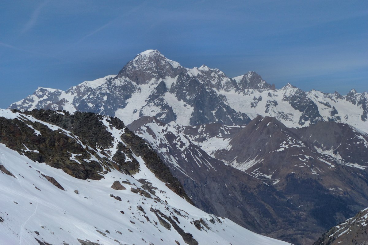 Glacier du Ruitor : Le Mont Blanc tout proche.