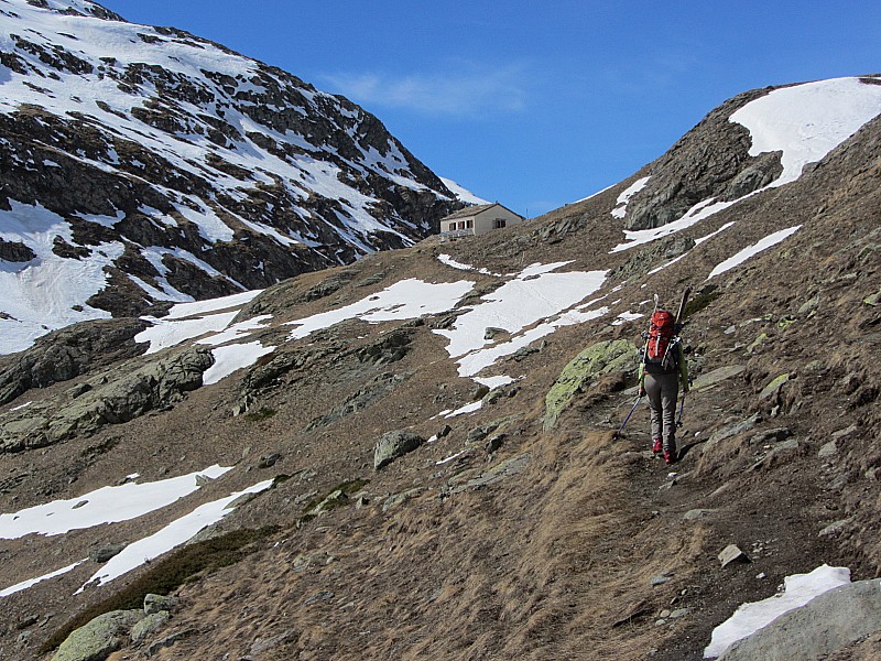 #9 Retour au refuge : Un peu de portage... avant la bière! Retour au refuge : Un peu de portage... avant la bière!