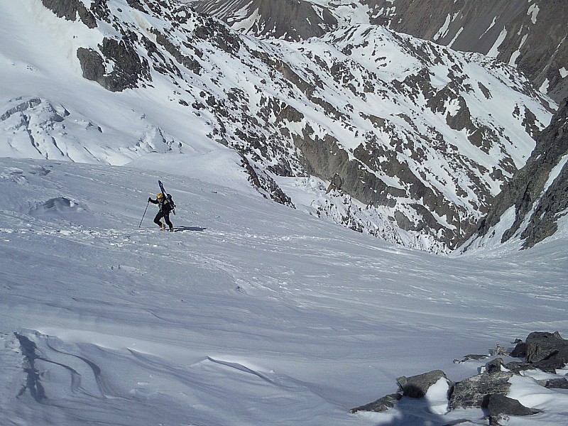 #14 vers le sommet : Sortie du couloir. vers le sommet : Sortie du couloir.