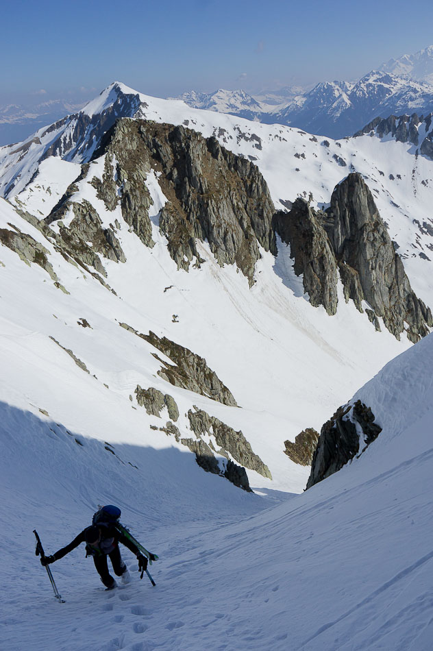 #5 le petit bout en crampons : neige bien compacte le petit bout en crampons : neige bien compacte