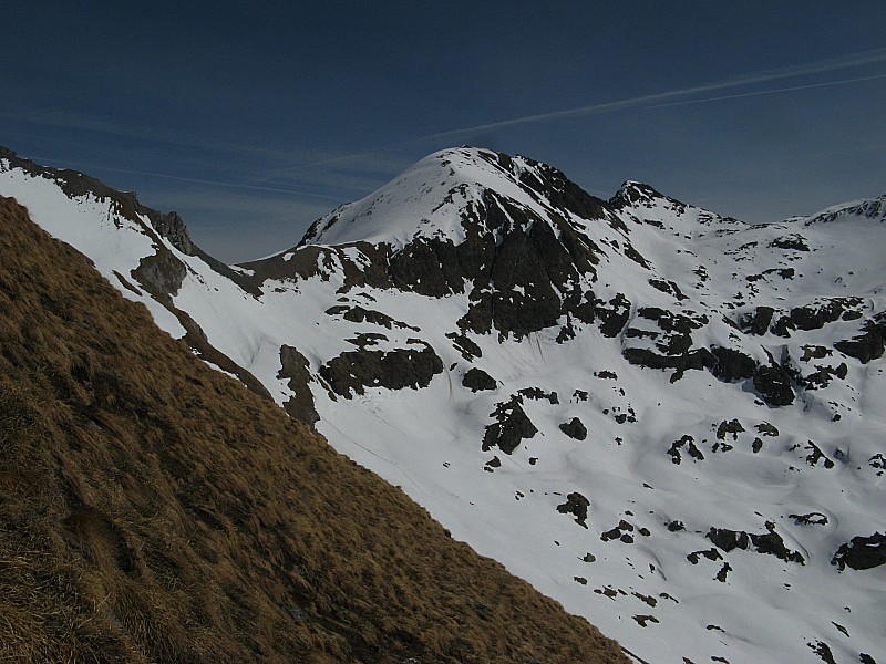 #8 Vue sur le col de Barberine : Vue depuis le début du coté sud du vallon vers le col de Barberine à gauche Vue sur le col de Barberine : Vue depuis le début du coté sud du vallon vers le col de Barberine à gauche