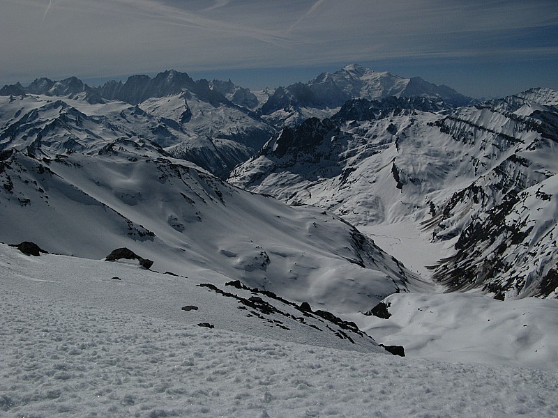 #5 Vue sur le Mt Blanc! : Belle vue depuis l Vue sur le Mt Blanc! : Belle vue depuis l'épaule sud de la Tour Sallière sur massif du Mt Blanc et le vallon du lac d'Emosson
