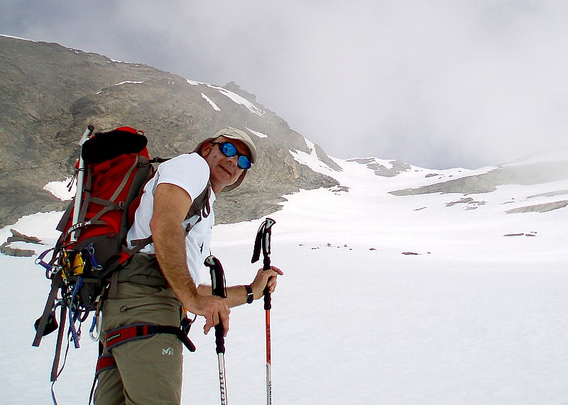 #36 Albaron : On remonte sur l Albaron : On remonte sur l'arête par un petit couloir pas du tout exposé repéré ce matin