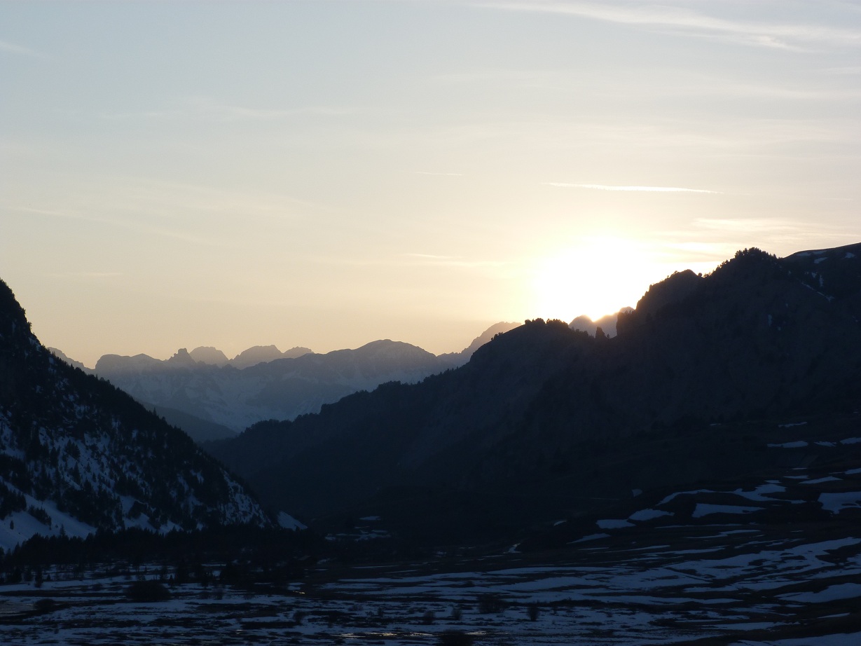#1 Dormillouse : Coucher de soleil au bivouac Dormillouse : Coucher de soleil au bivouac