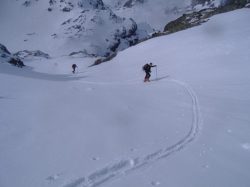#8 direction grande lance : vallon au dessus des Doménons, la neige était parfaite, à tracer et à skier! direction grande lance : vallon au dessus des Doménons, la neige était parfaite, à tracer et à skier!