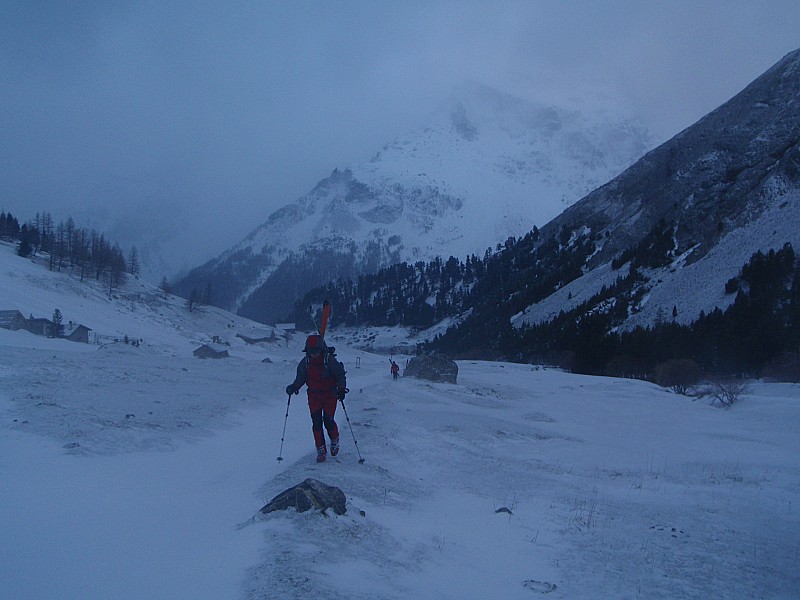 #1 vers les chalets : on va chausser ! vers les chalets : on va chausser !