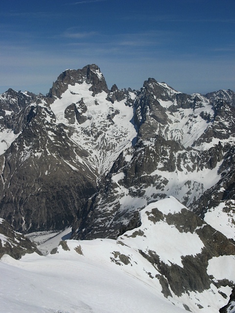 Barre des Ecrins : Depuis les Rouies