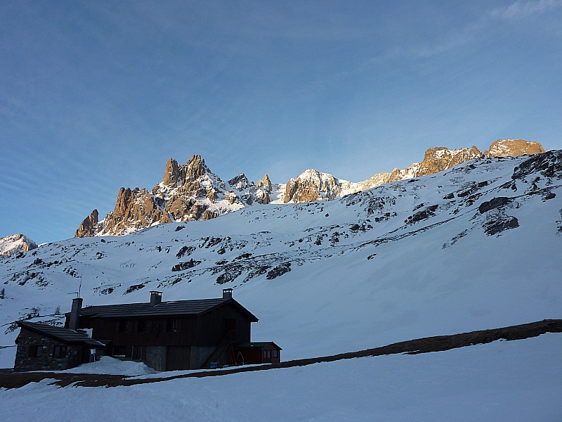 #11 Grande Tempête : Le refuge se réveille sous le ciel bleu! Grande Tempête : Le refuge se réveille sous le ciel bleu!