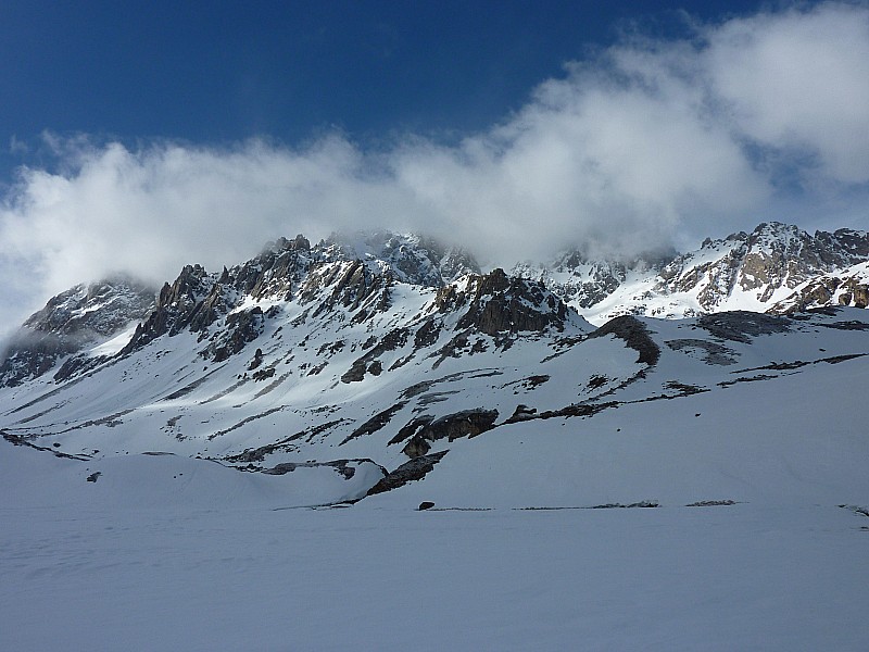 #1 Pointe des Cerces : Vers le Galibier, qq nuages, mais bon, pas de quoi s Pointe des Cerces : Vers le Galibier, qq nuages, mais bon, pas de quoi s'inquiéter...