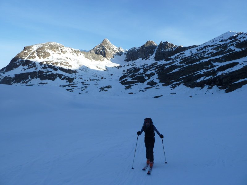 #1 Départ 7h30 : L Départ 7h30 : L'Aiguille Rousse se fait délà chauffer la couenne