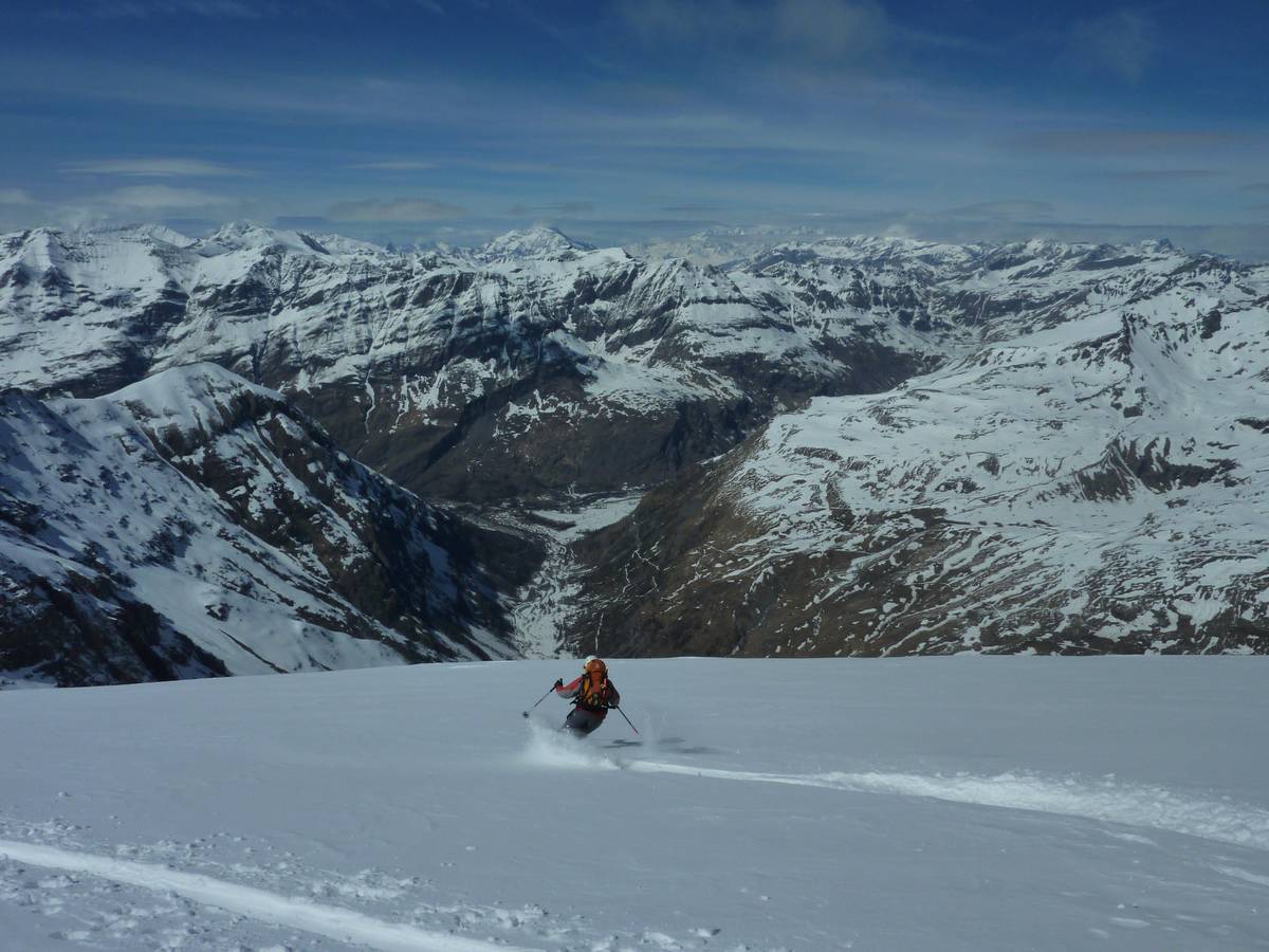 #17 Delle : la vallée, 1900m plus bas... Delle : la vallée, 1900m plus bas...
